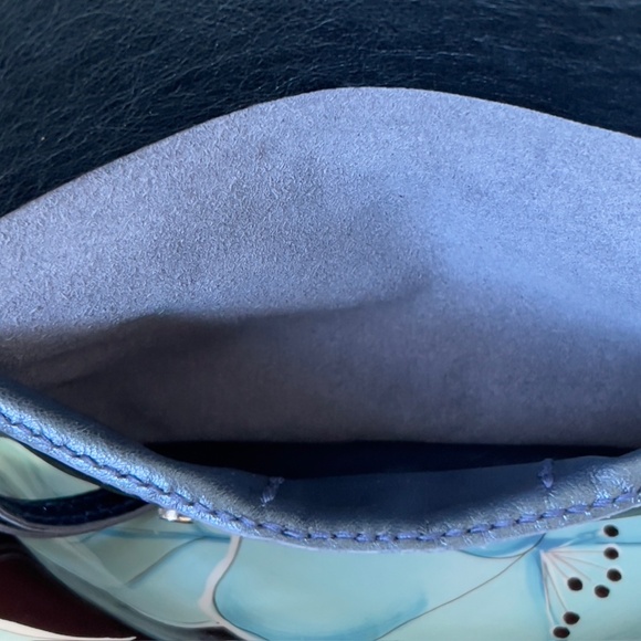 Handmade Blue Metallic Leather Clutch, Detachable Strap, Nickel Hardware, NWT - Picture 9 of 13